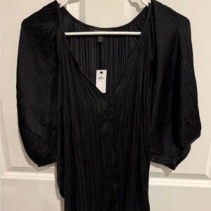 NWT! Banana Republic Crushed Pleated Top (Size XL)
